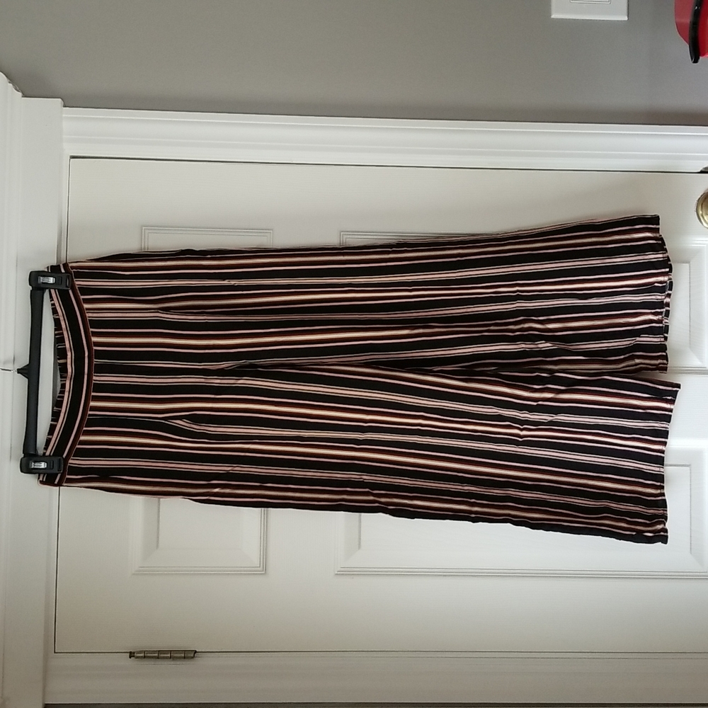 Light weight pants size M